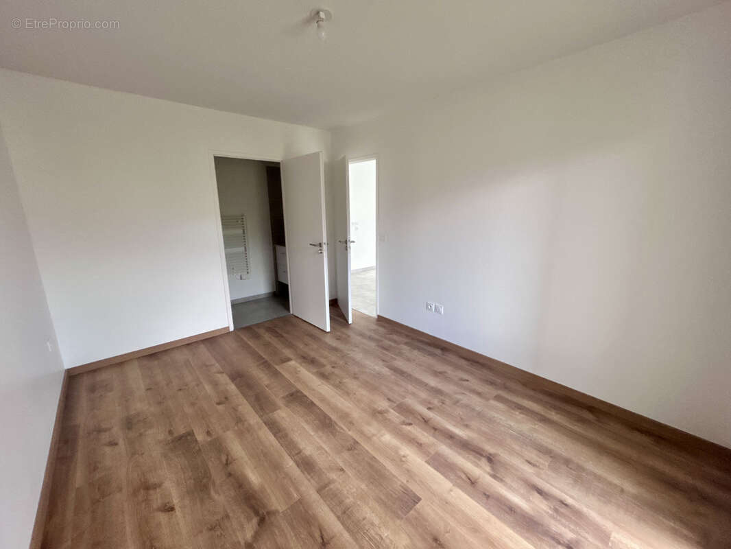Appartement à ECHIROLLES