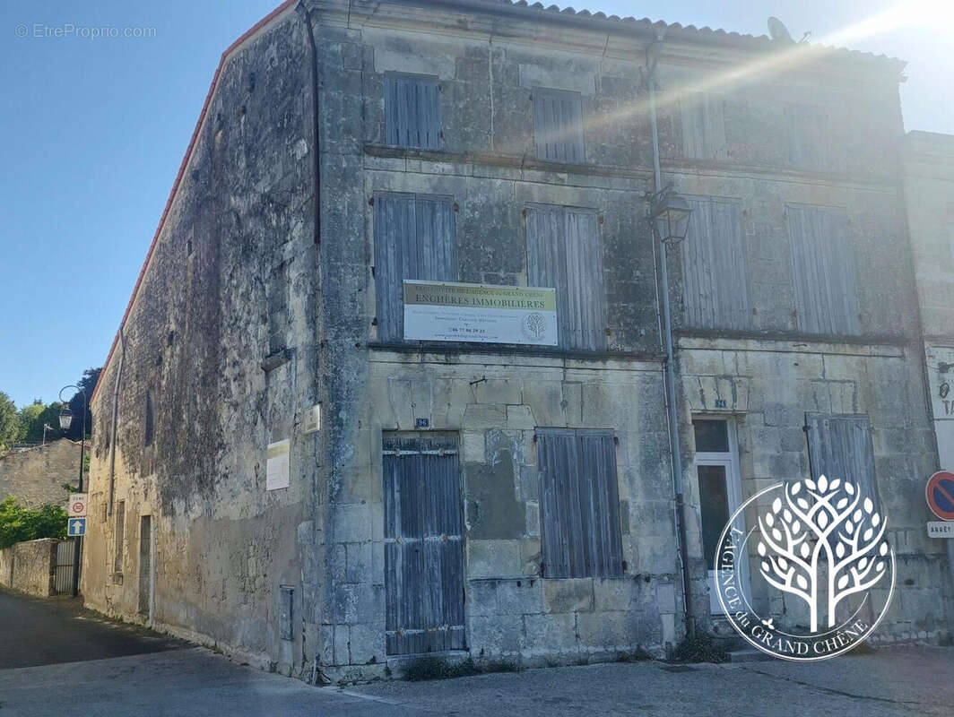 projet locatif ou maison princupale - Appartement à SAINT-SAVINIEN