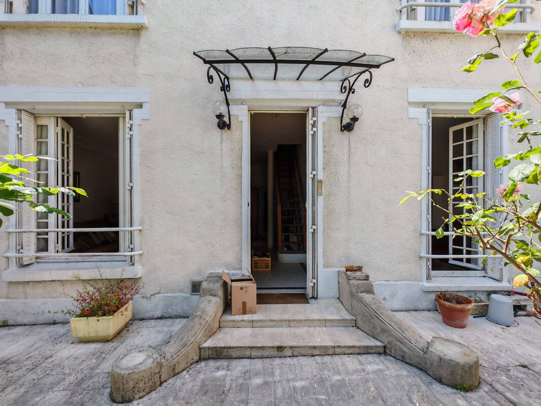 Maison à VERSAILLES