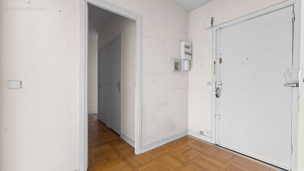 Appartement à GARCHES