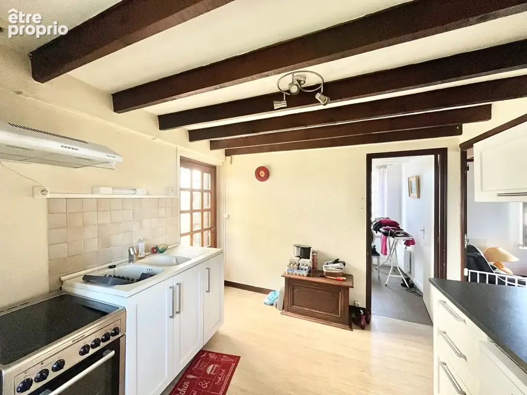 Maison Montillieres Sur Orne 3 pièce(s) 60 m2 - vaste salon séjour - sous-sol complet  - dans le bourg au calme - photo 9
