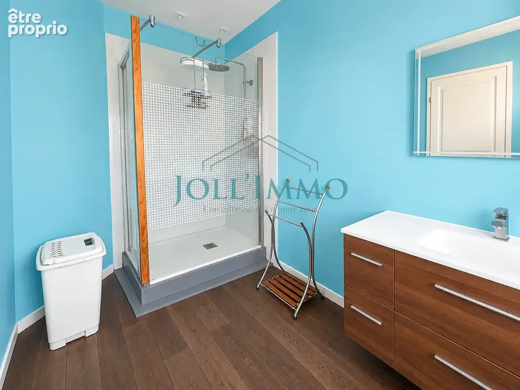 Roussillon   maison de 160 m2 avec dépendance de 90 m2 sur 807m2 de terrain - photo 10