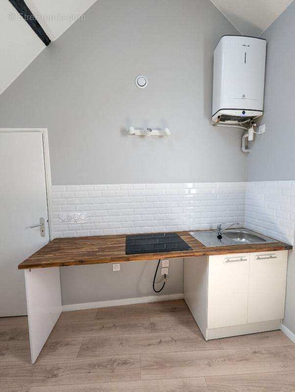 Appartement à CHANTELOUP-LES-VIGNES