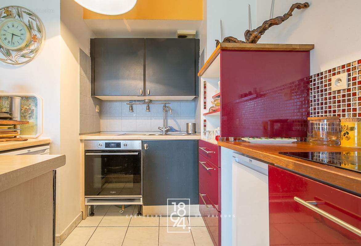 Appartement à MARSEILLE-8E