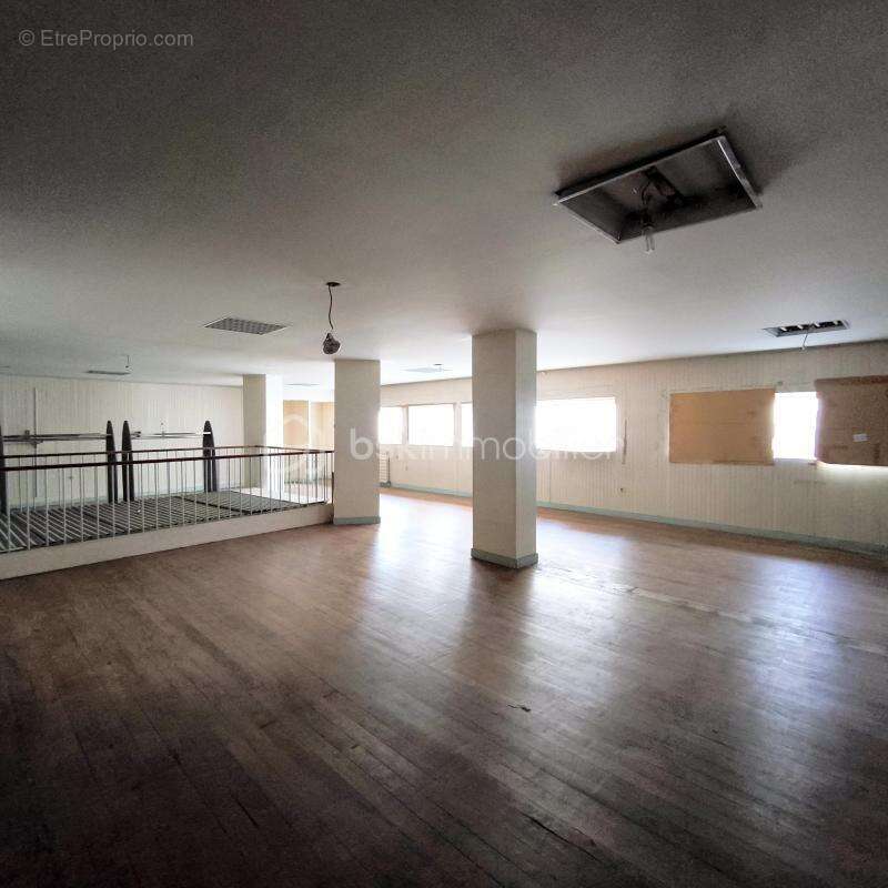 Appartement à FOUGERES