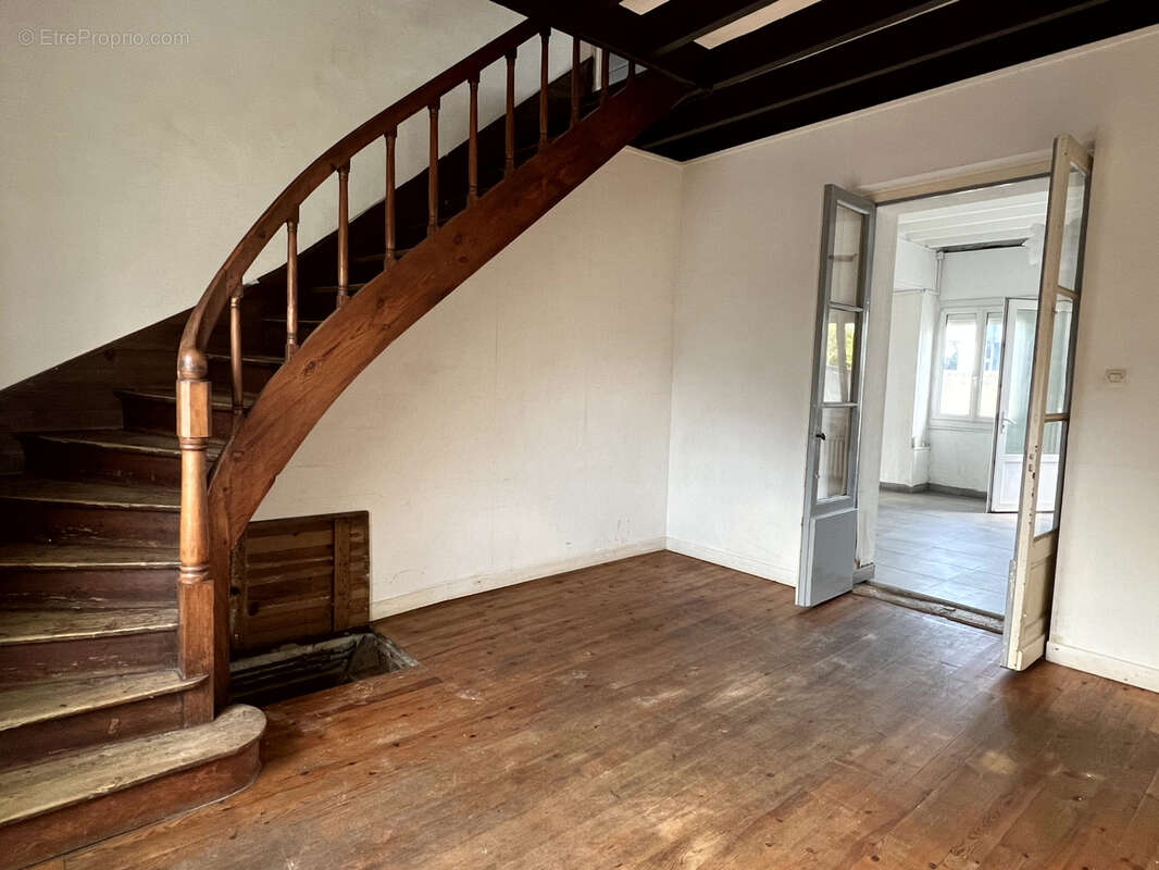 Maison à SAINT-PARDOUX-DU-BREUIL