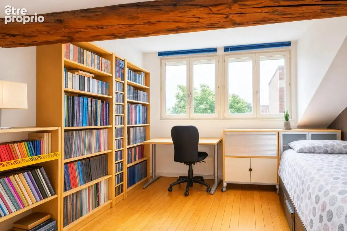 Maison de 234m² au sol à Nanterre Ville - photo 12