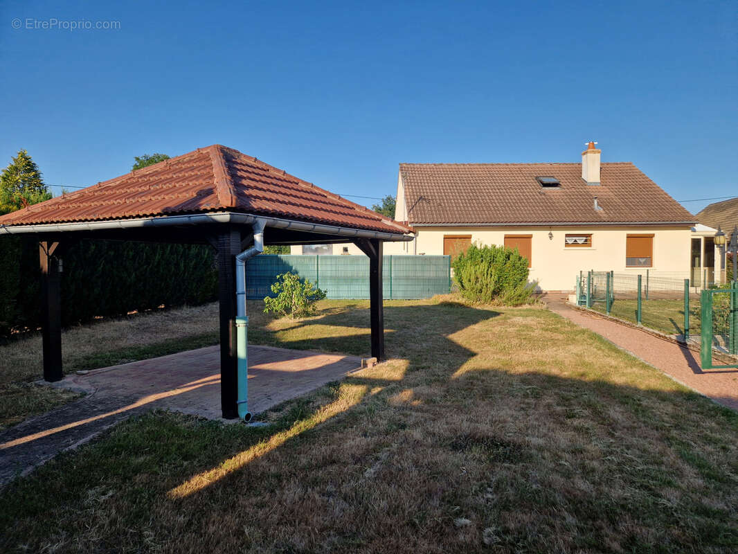 Maison 3 chambres - piscine proximité AUTUN - photo 22
