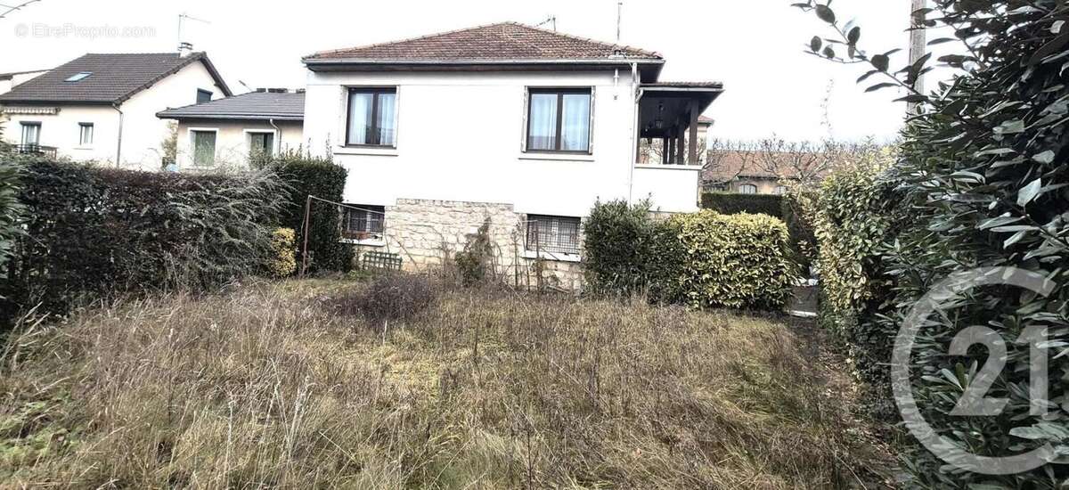 Maison à BONNEUIL-SUR-MARNE