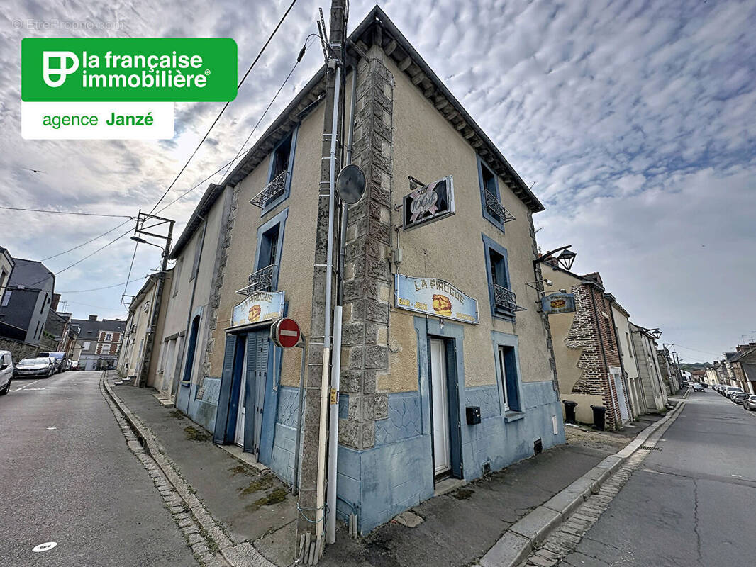 Maison à JANZE