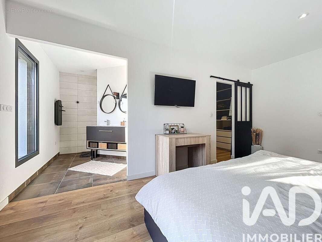 Maison 162 m² à Golfech  - photo 7