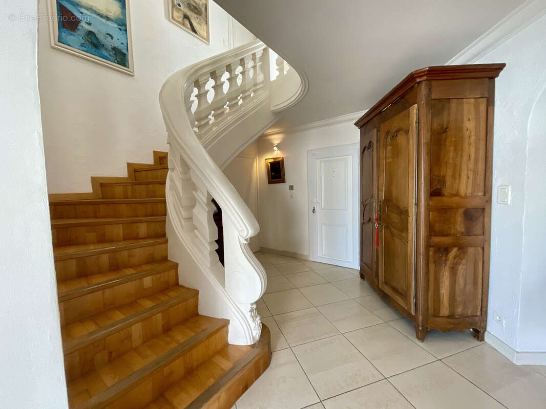 Maison à BESSAN