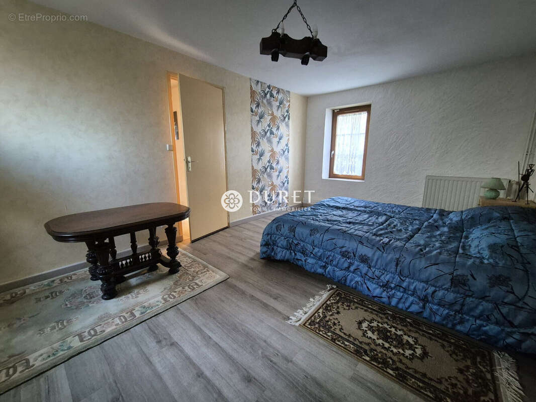 Maison à SAINT-VINCENT-SUR-GRAON