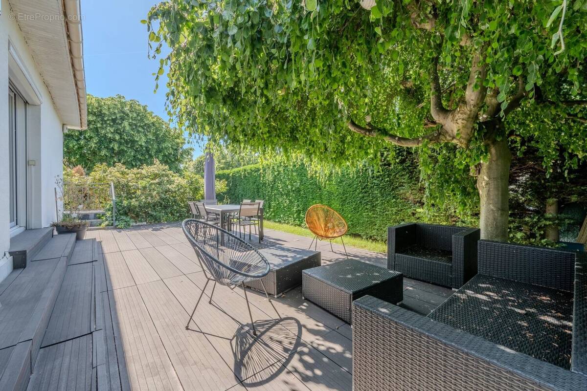 Maison à CROISSY-SUR-SEINE