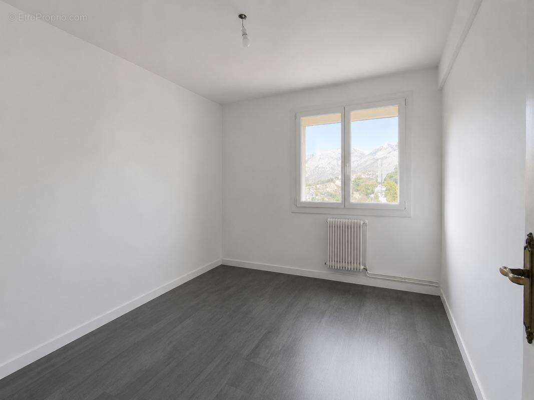 Appartement ancien - photo 10