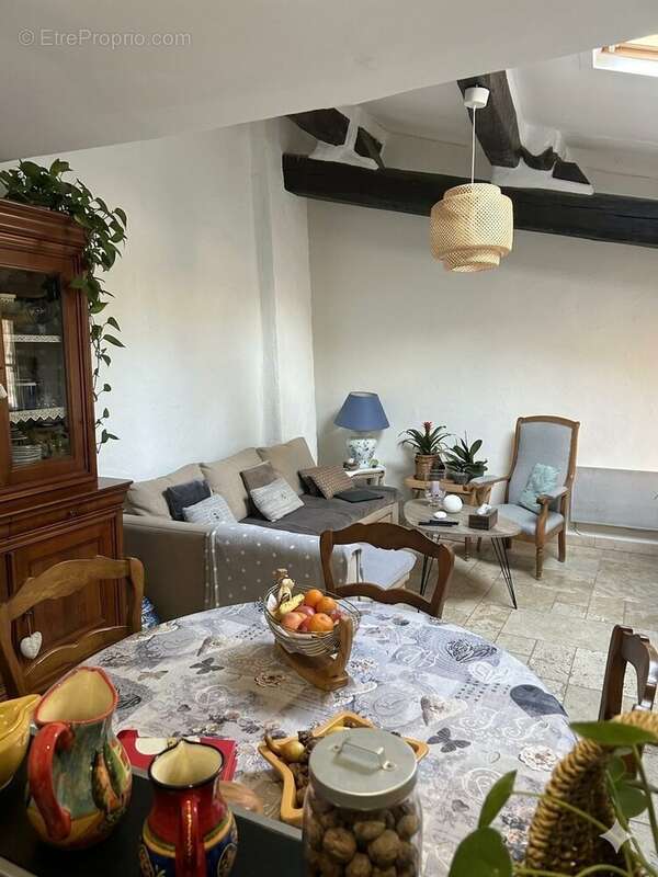 Maison à VILLECROZE