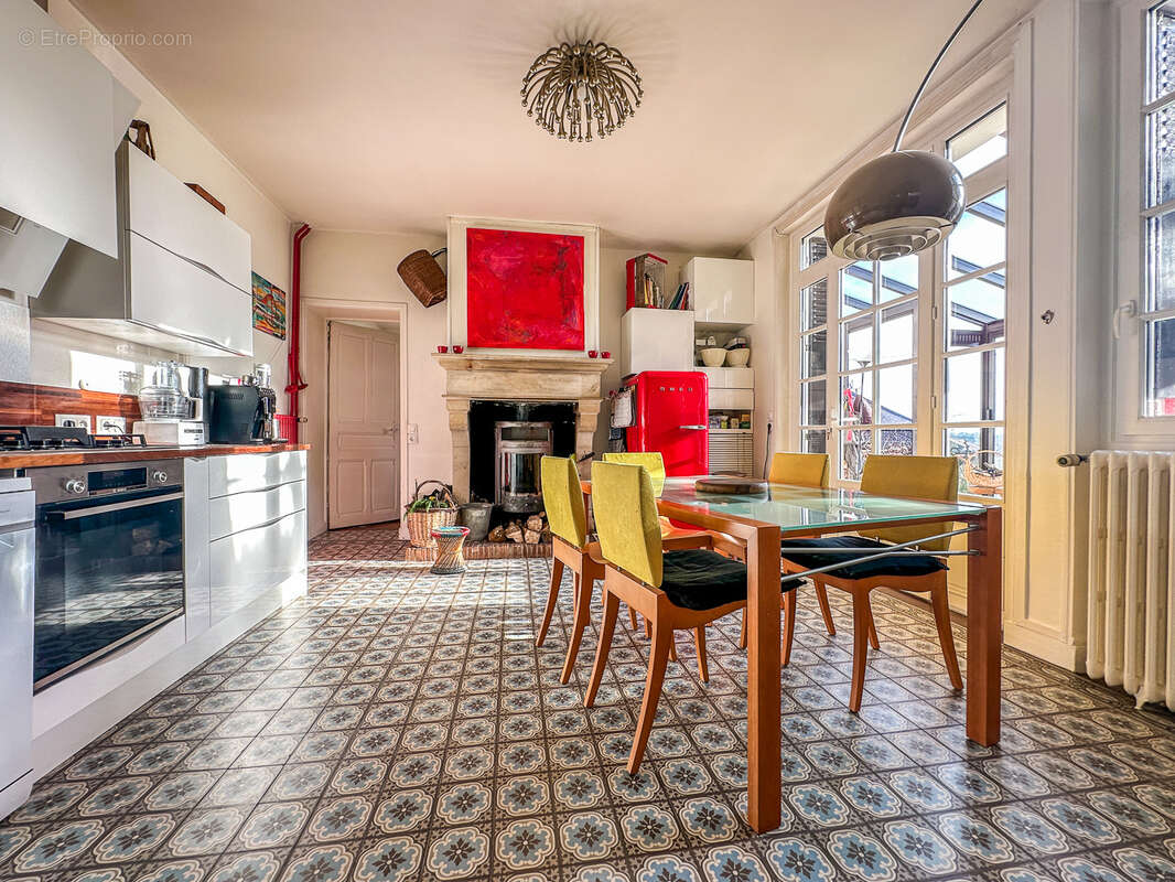 Maison à PLAISIR