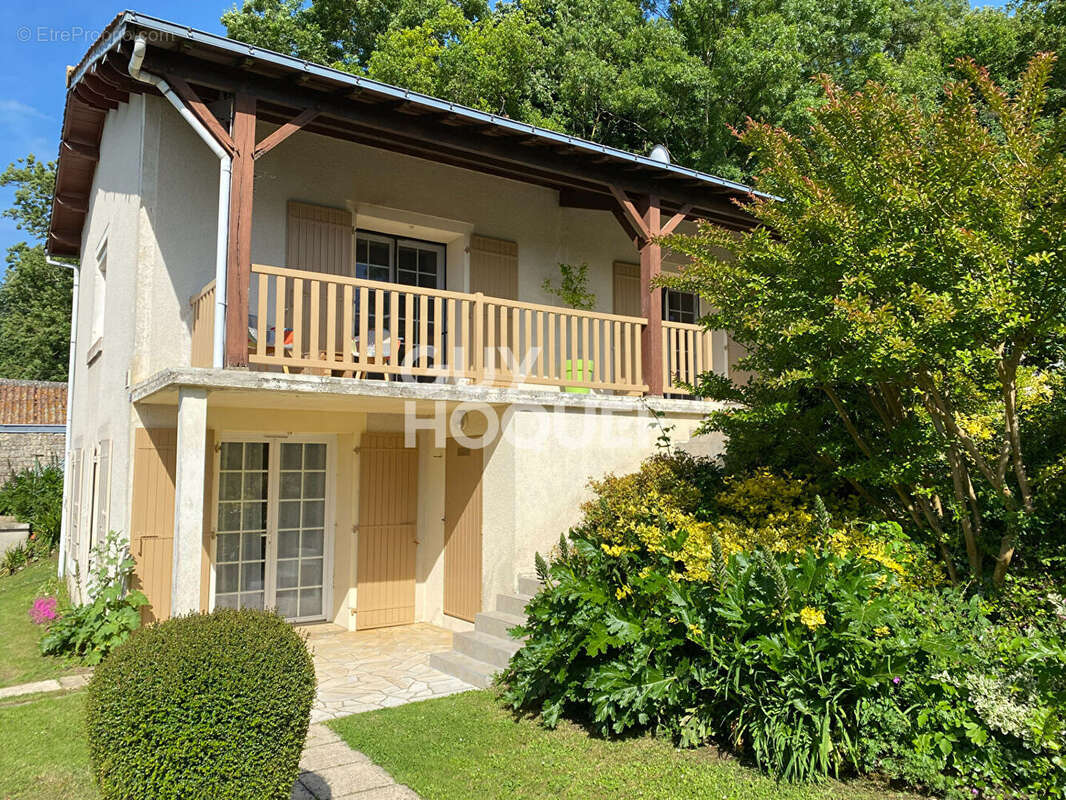 Maison à FONTENAY-LE-COMTE