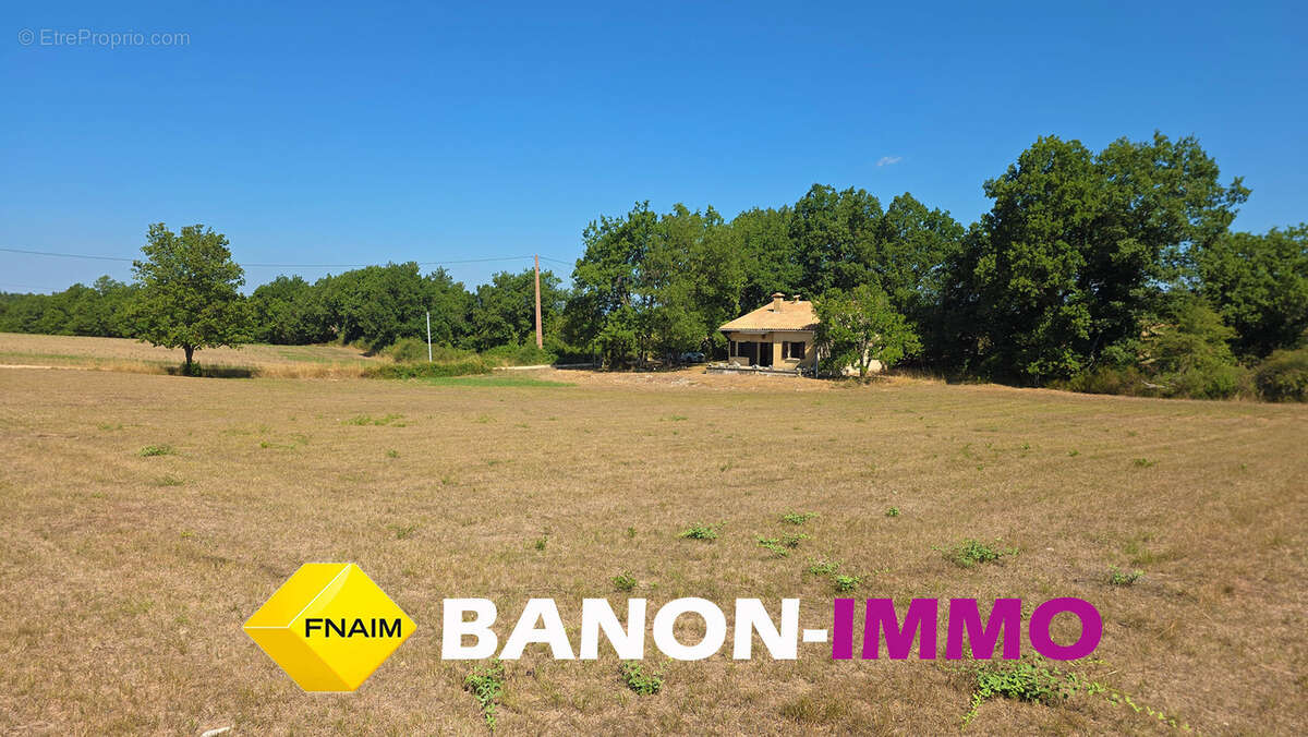 Maison de campagne sur 5 000 m2 de terrain - photo 13