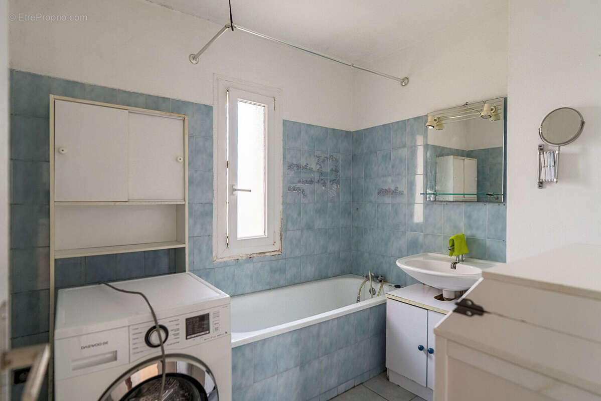 Appartement à CARCASSONNE