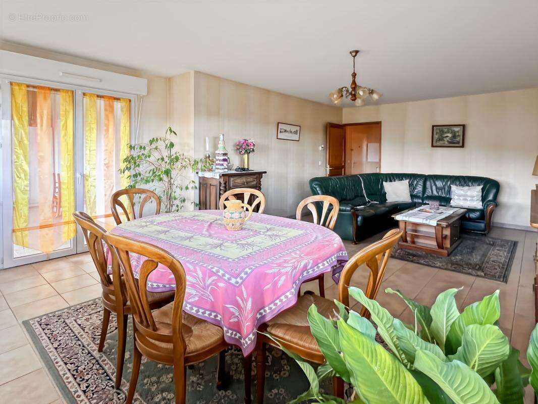 Appartement à CAMBO-LES-BAINS