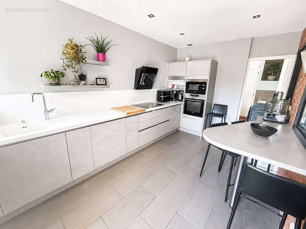 Maison Triel Sur Seine 7 pièce(s) 170 m2 - photo 3