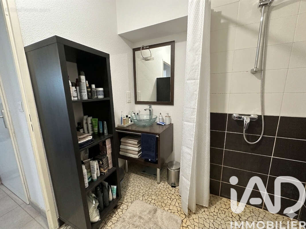 Photo 6 - Appartement à AMBARES-ET-LAGRAVE