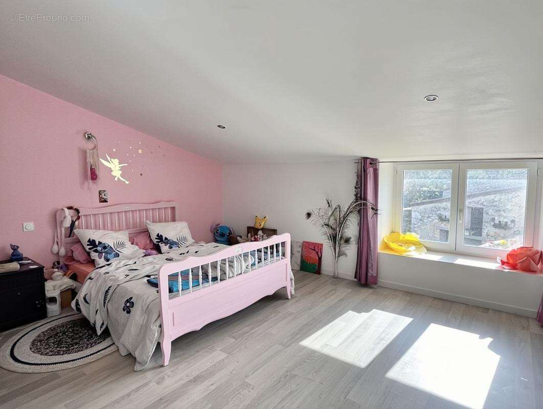 Maison à NIEULLE-SUR-SEUDRE