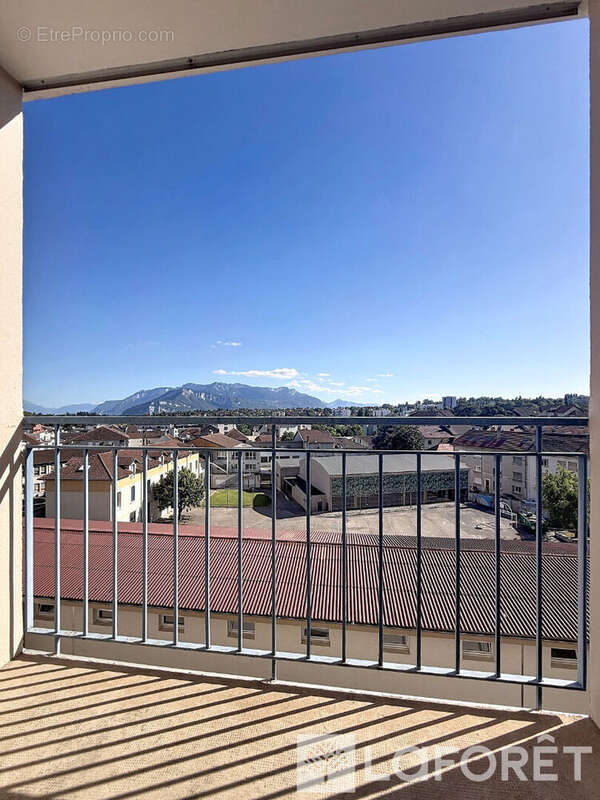 Appartement Voiron 5 pièce(s) - photo 10
