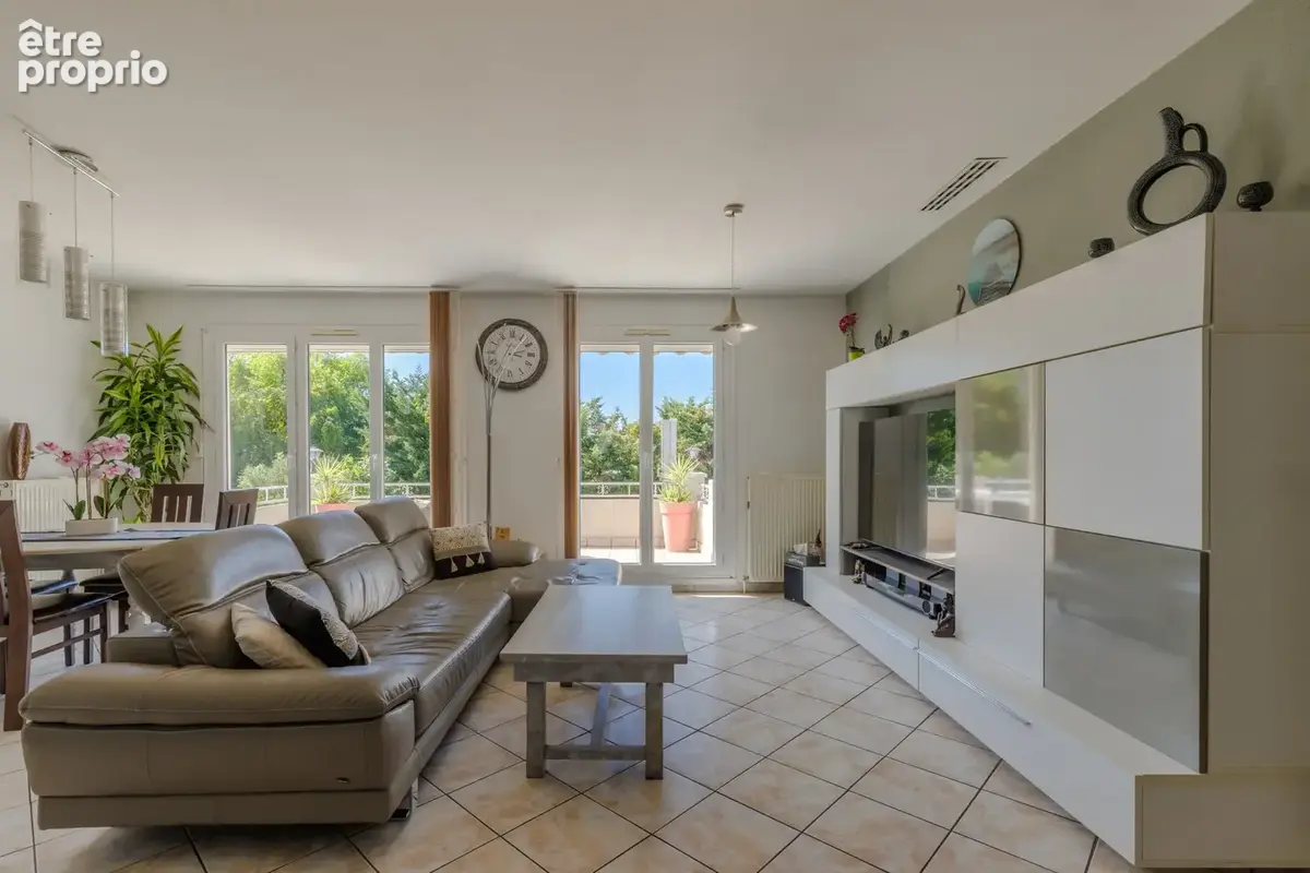 Maison de 152 m2 - sur terrain de 818 m2 - photo 4
