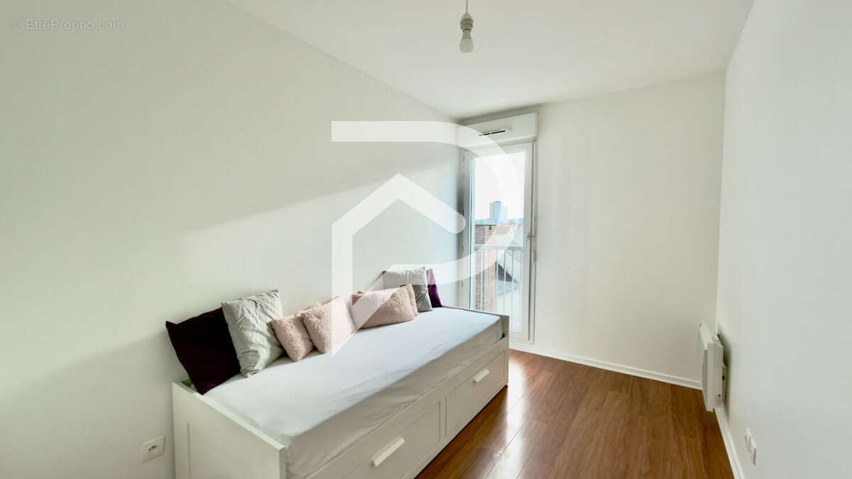 Appartement à LE BLANC-MESNIL