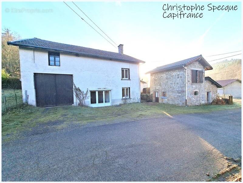 Maison à LES SALLES