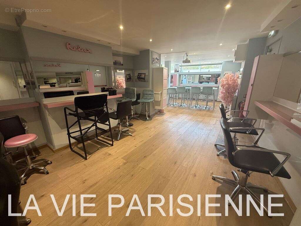 Commerce à PARIS-15E