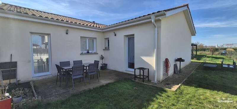 Maison récente de plain-pied au cœur de Vonnas – Confort et vie pratique - photo 7
