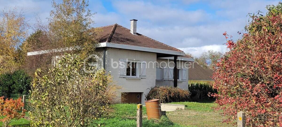 Maison à TAVAUX