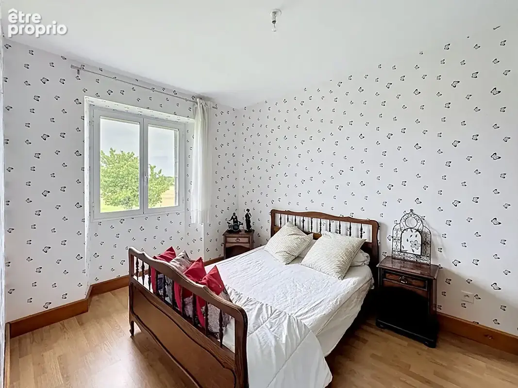Maison La Cote Saint Andre 6 pièce(s) de 246 m² - photo 10