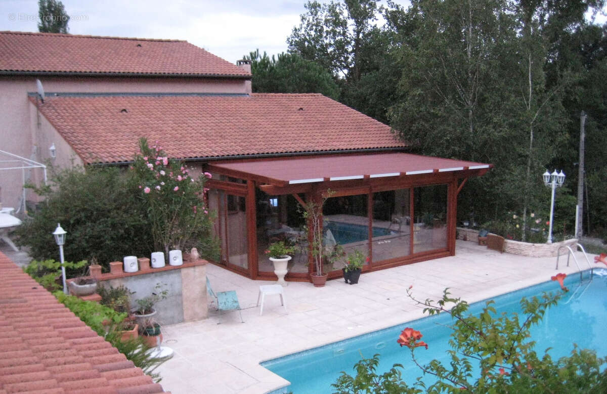 Maison à MONDONVILLE