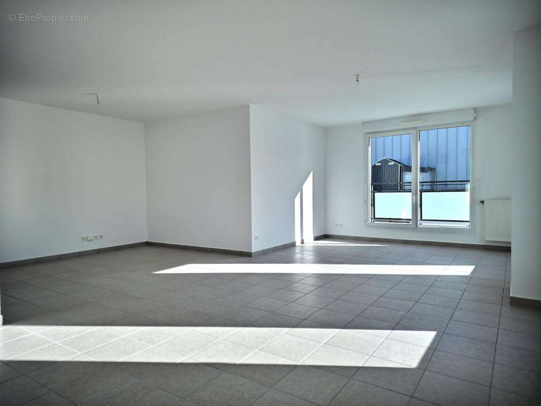 Appartement à LYON-9E