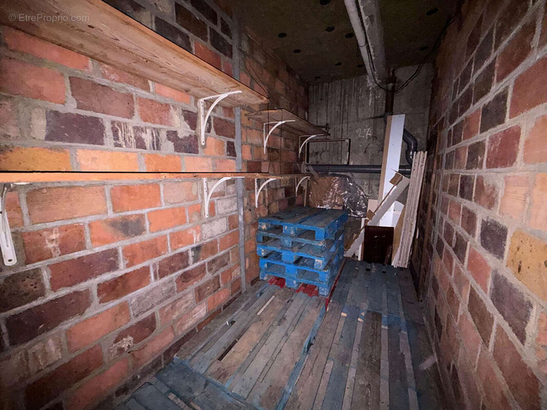 Appartement à PARIS-20E