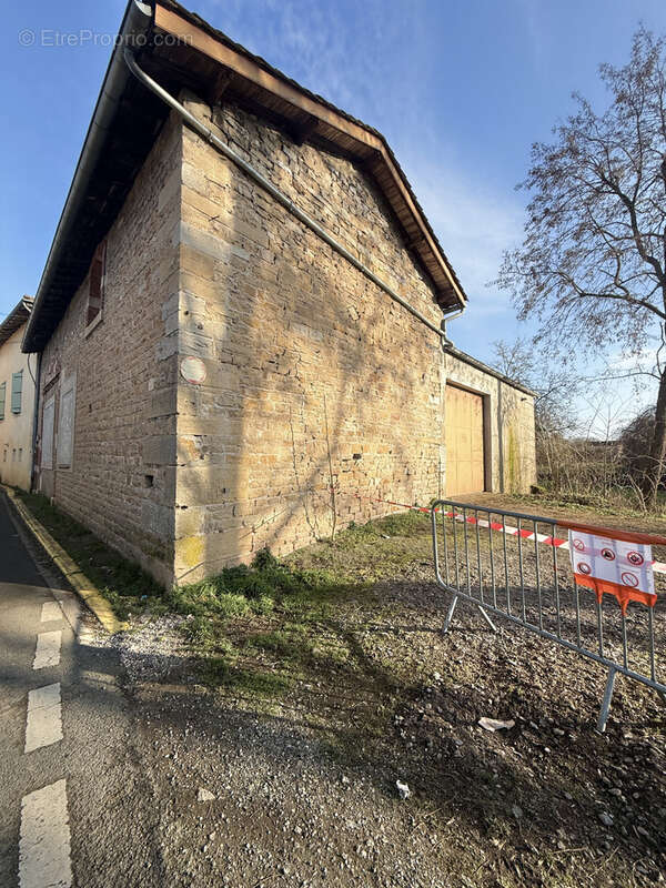 Maison à THOISSEY