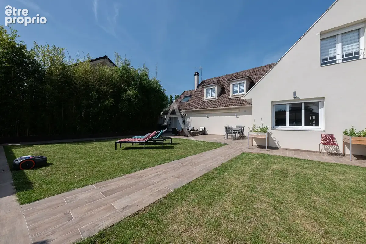 DPE A - Maison d'exception de 220 m² à 15 min du RER - photo 16