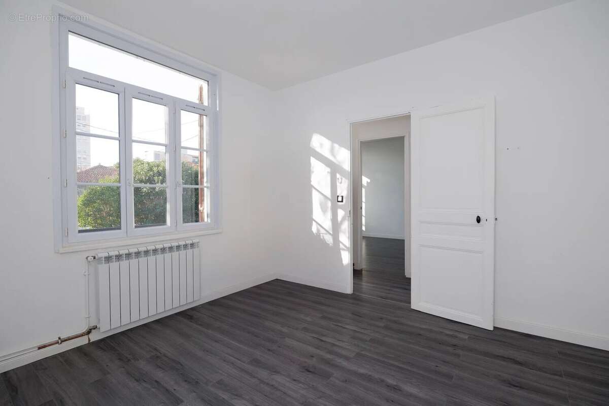 Appartement à MARSEILLE-12E