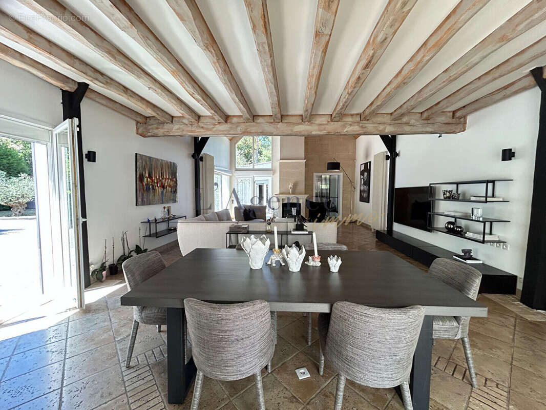 Maison Lamorlaye Le LYS 300m² - photo 7