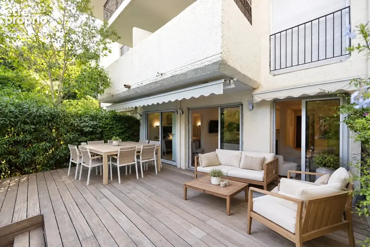 Appartement à SAINT-TROPEZ