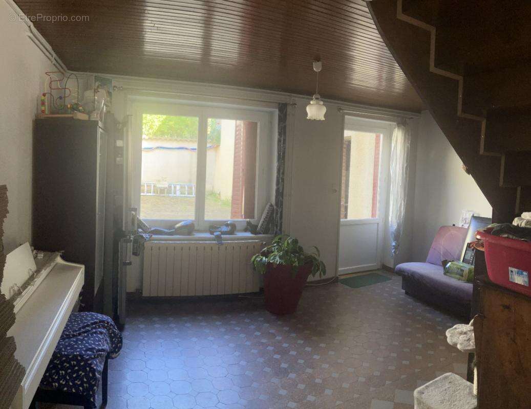 Maison à SAINT-LAURENT-D'AGNY