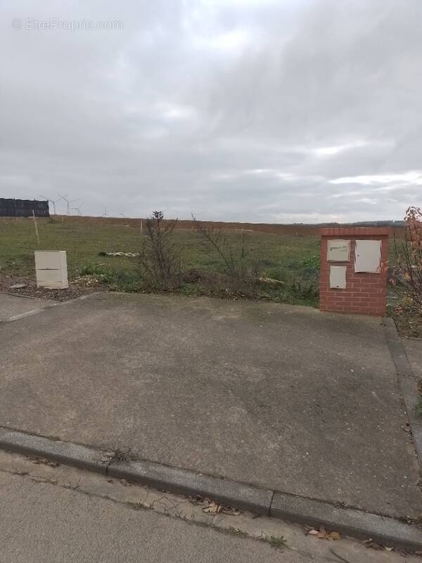 Terrain à SOISSONS