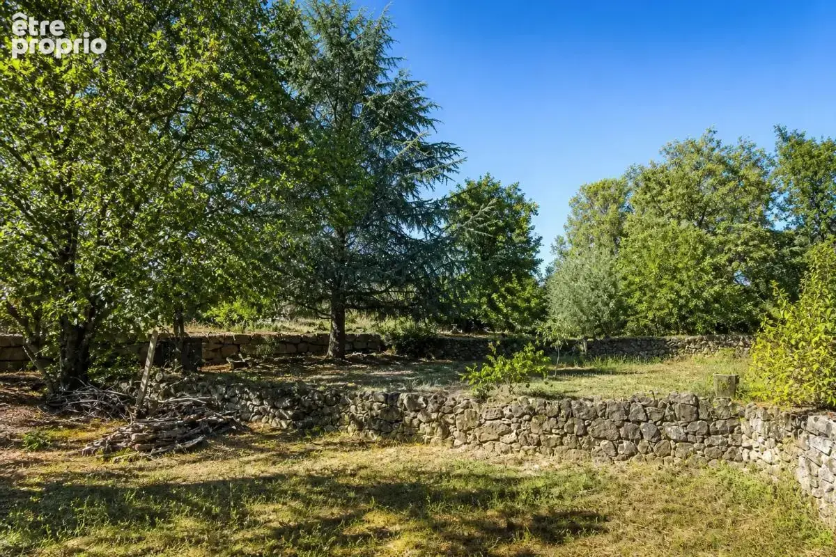 Maison en pierres de 6 pièces de 195 m² à Lablachère - photo 10