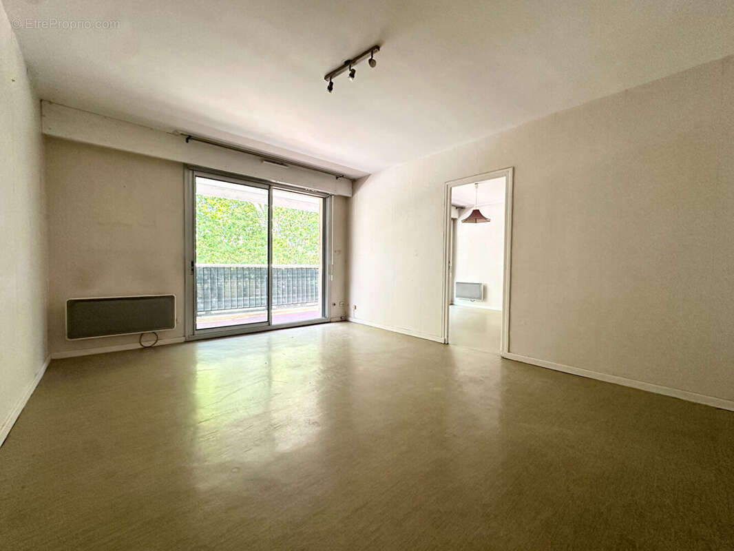 Appartement à ROMANS-SUR-ISERE