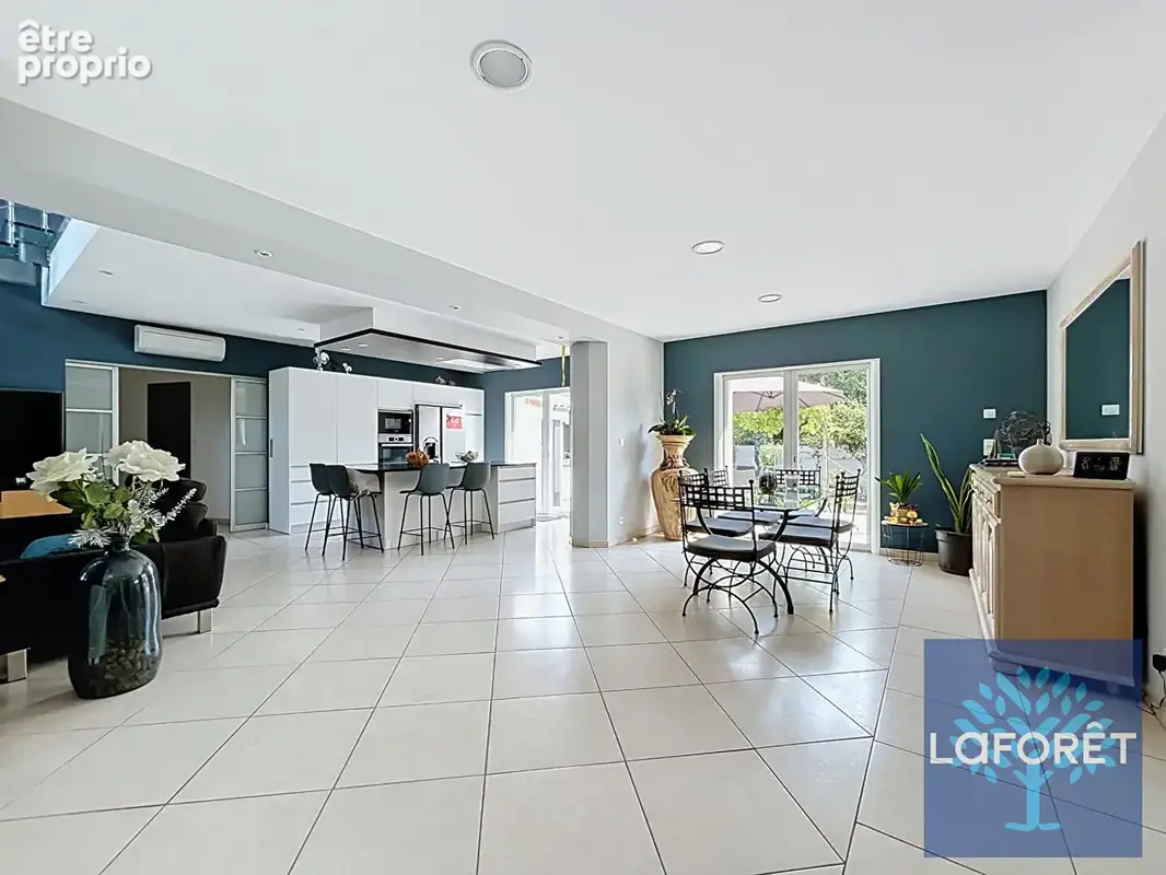 Propriété d'exception avec piscine et étang privé -380 m² - Saint-Geours-de-Maremne - photo 5