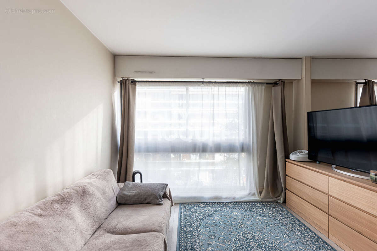 Appartement à PARIS-12E